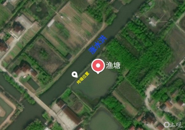 鑫配资官网 夏令行动｜崇明一河堤漏洞半年多，鱼塘主哭诉“鱼都跑了”
